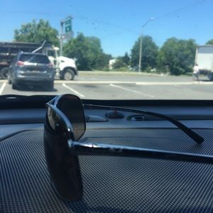 Used ray an sun glasses